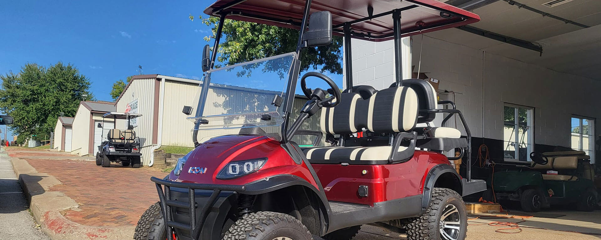 Maroon Cart